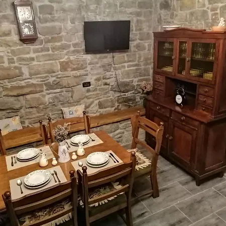 Appartement House Suzana *