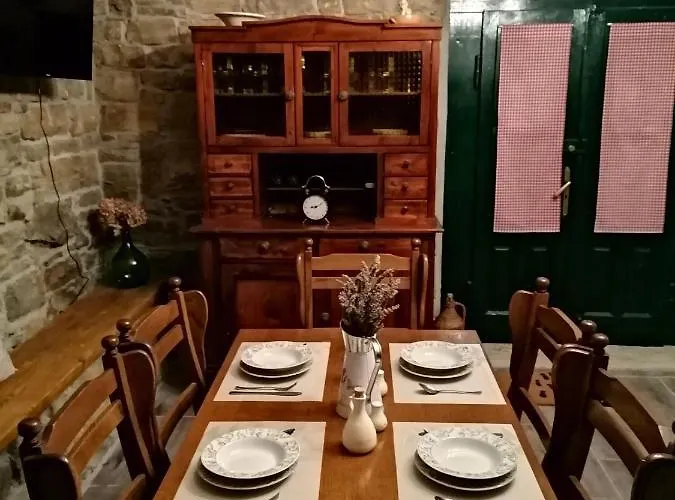 Apartment House Suzana Sovinjska Brda